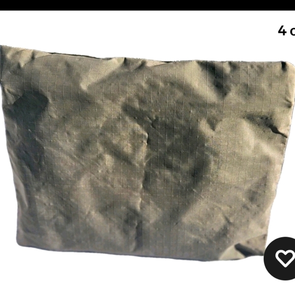 Vintage LeSportsac Beige Cosmetics/Toiletries Bag Zip Closure  11x8x4 - Picture 2 of 4